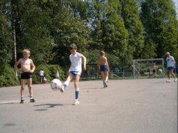 0DIA 1985 RAVA PUPS 1